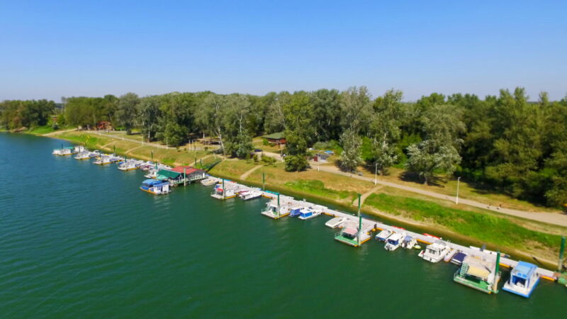 Nautičko selo Biser